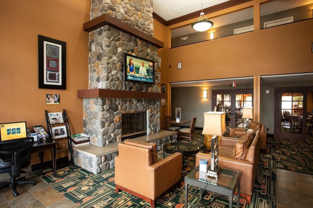 Comfort Inn Traverse City Exterior foto