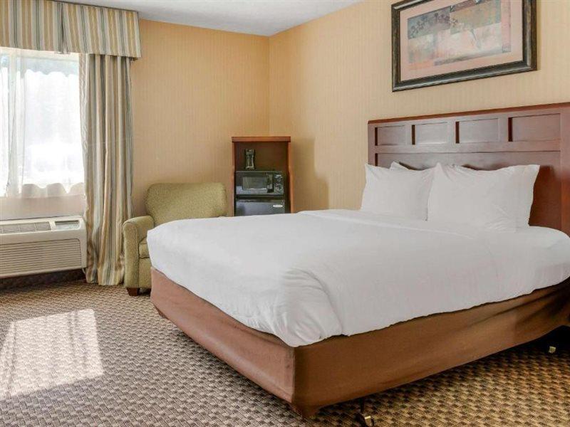 Comfort Inn Traverse City Exterior foto