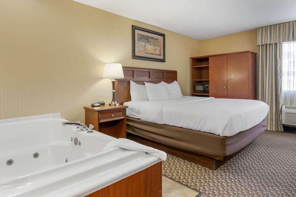 Comfort Inn Traverse City Habitación foto