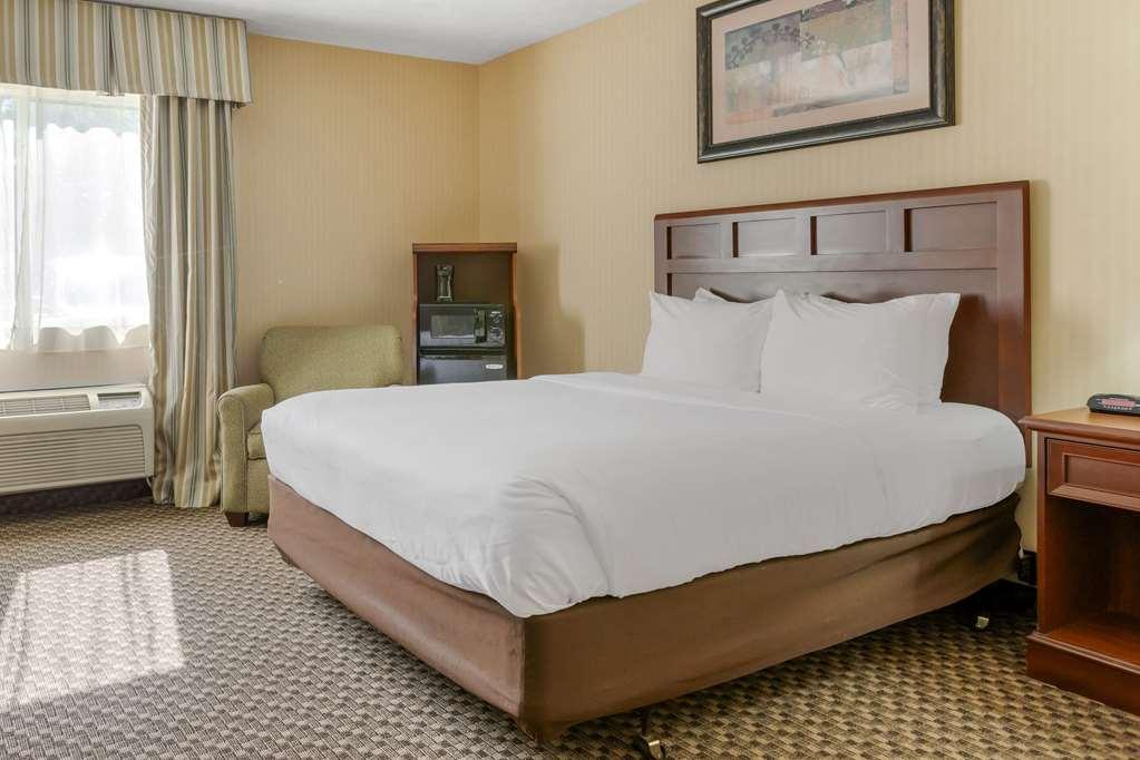 Comfort Inn Traverse City Habitación foto